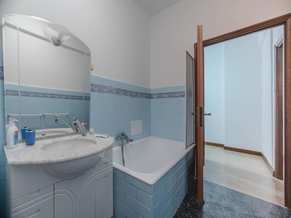 Casa Di Maty - Cozy Apartment With Balcony La Spezia Ngoại thất bức ảnh